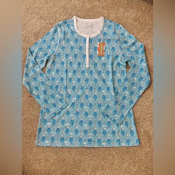 BRAND NEW Roller Rabbit Pajamas Size S Long Sleeve and Pants - Picture 2 of 3